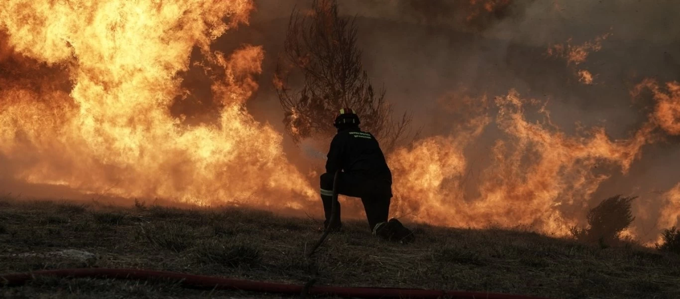 Αχαΐα: Φωτιά σε χορτολιβαδική έκταση